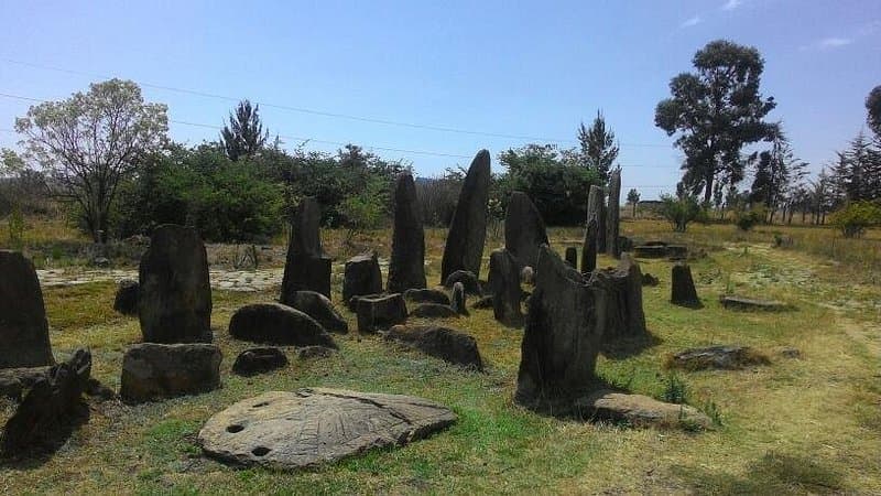 1 Day — Tiya Stelae — photo 1