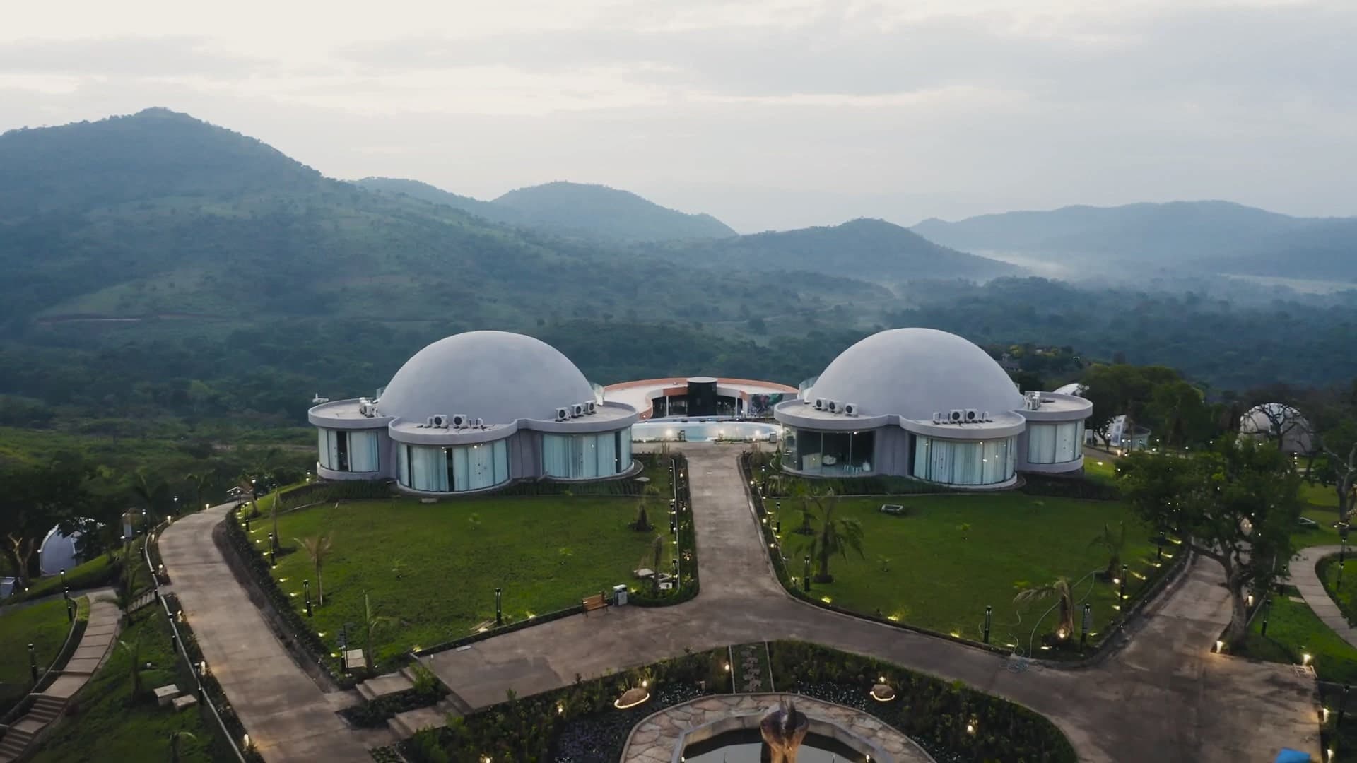 Highland lodge overlooking misty valleys near Chebera Churchura National Park